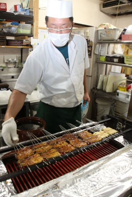 店主　うなぎ屋おやじ