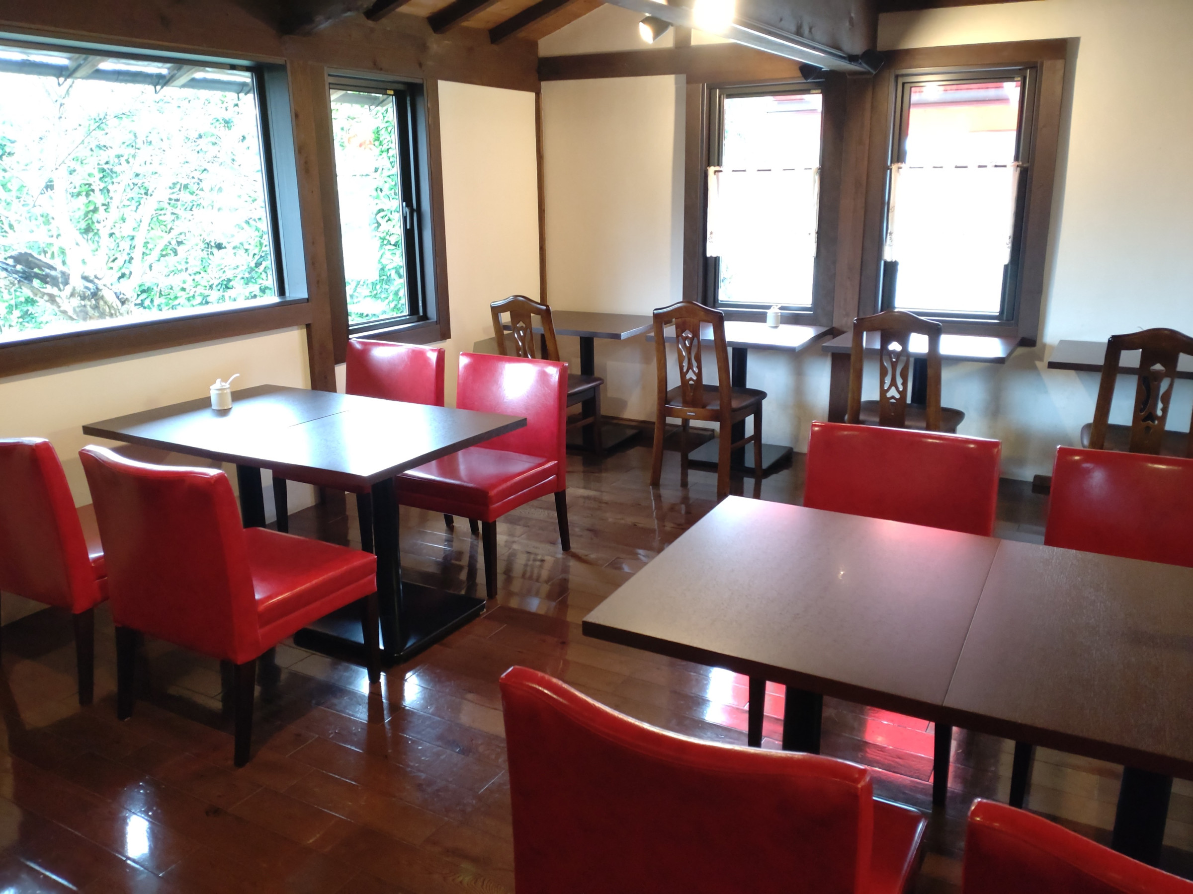 ■１１月６日（木）より、臨時休業してます。ご迷惑おかけいたします。