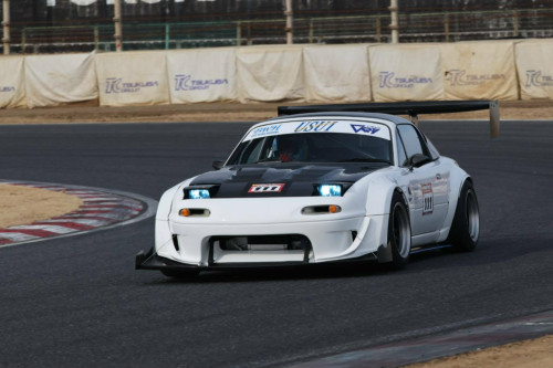 4b75ec67-1cc6-482b-9fca-fa7d5cb3fe90.jpg