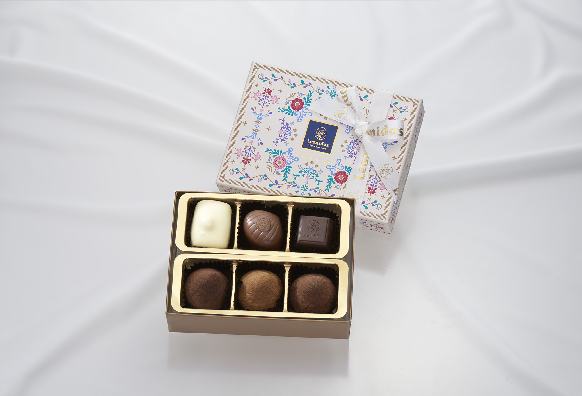 ベルギーカフェ ベルクライン leonidas バレンタインコレクション