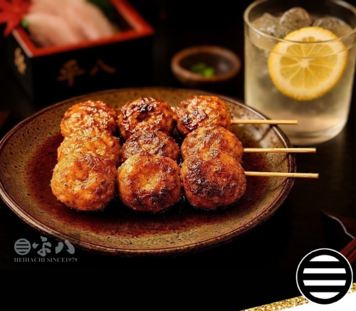 🥢 本日の一品…『自家製 手捏つくね串（平八特製ダレ）』