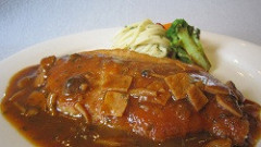 イタリアンポークカツレツ（週替わりランチ）