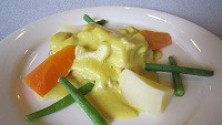 チキンクリーム煮カレー風味（週替わり）