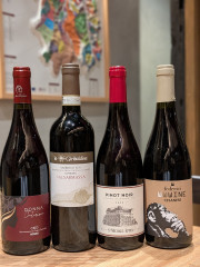 赤ワイン　ボトル