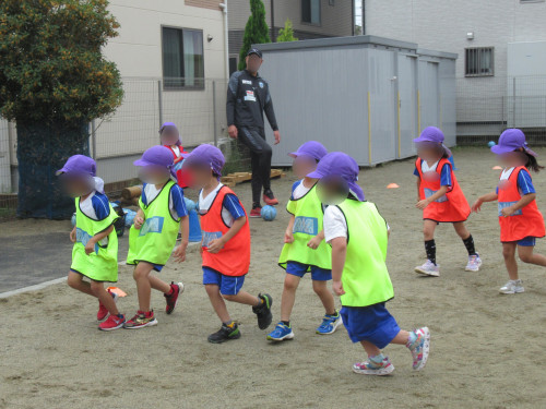 １０月４日(金)　すみれ組サッカー教室