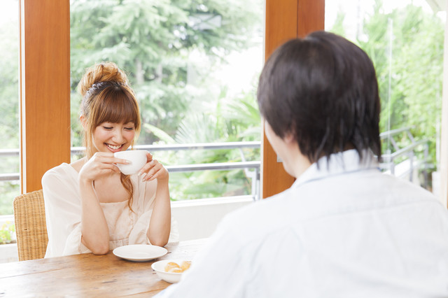 初回お見合いで“次につながる女性”が自然にしている会話の工夫