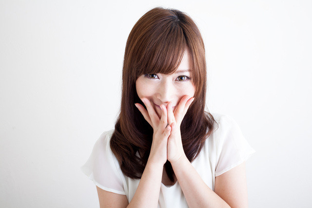 選ばれる女性が気を付けている、NG表情と対処法