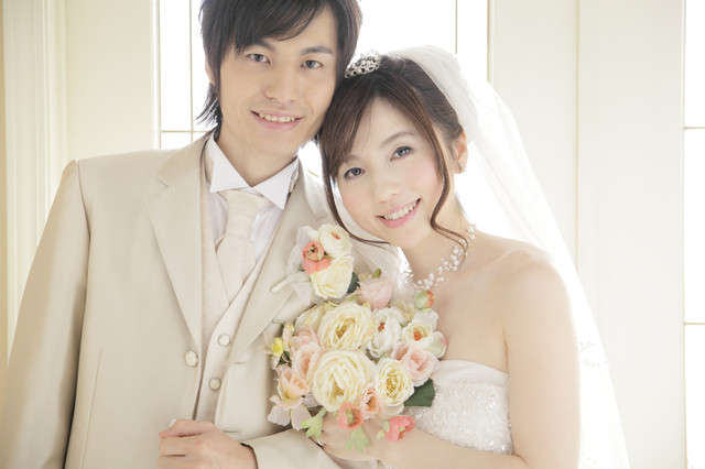 見合い文化から結婚相談所へ進化した流れとは