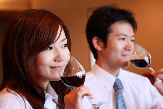 婚活パーティーで男性が話しやすい女性の特徴