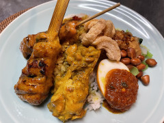 Nasi Campur Bali ナシチャンプル　バリ