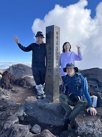03．富士山頂.jpg
