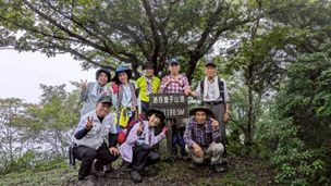 １１）酒呑童子山山頂.jpg