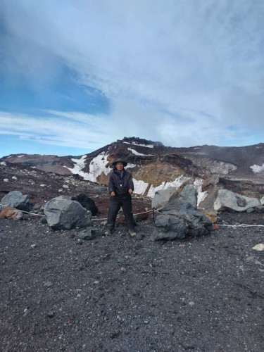 富士山山頂１.jpg