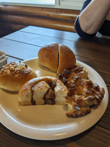 ２ランチのパン.jpg