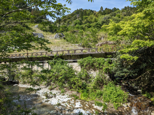 ５鉱山跡１.jpg