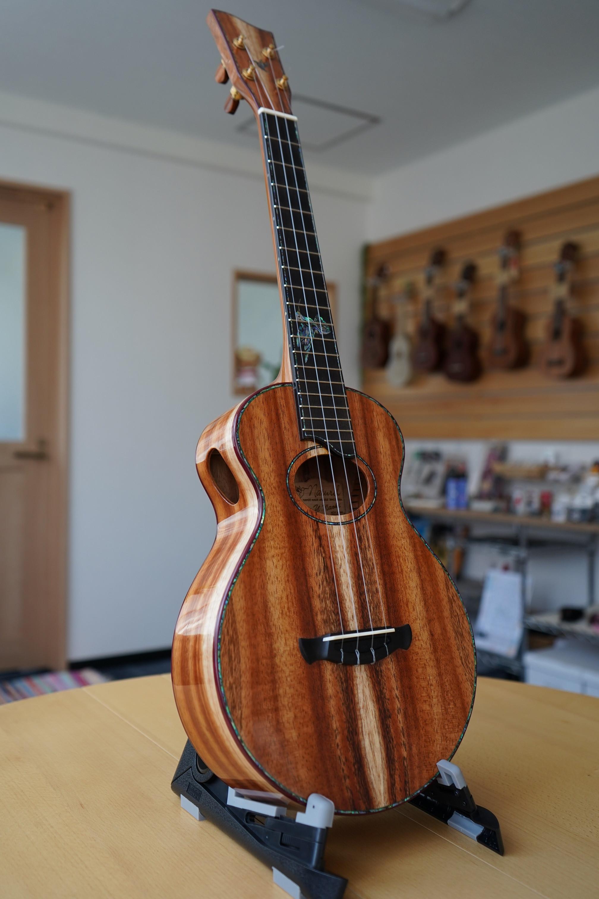 Naturel ukulele テナーウクレレ ハワイアンコア