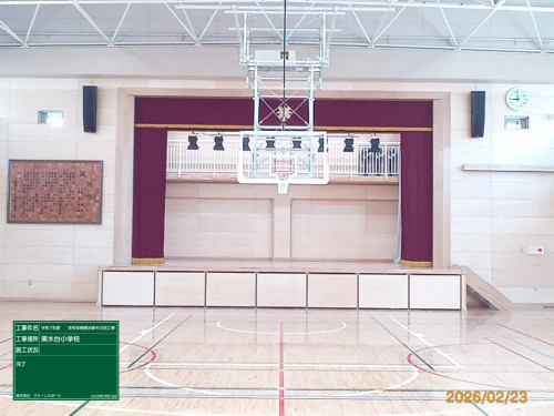 栗木台小学校.jpg