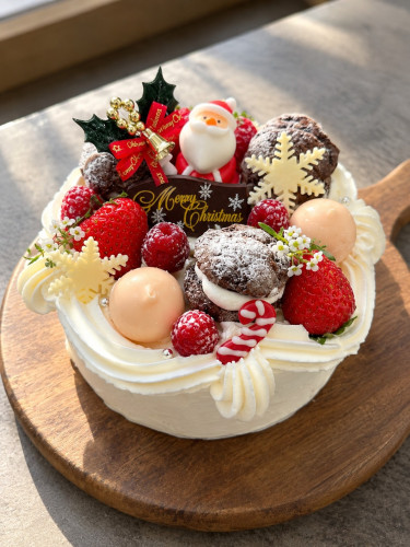 2026クリスマスケーキ ご予約受付開始！「SHARE HAPPY〜大切な人と〜」
