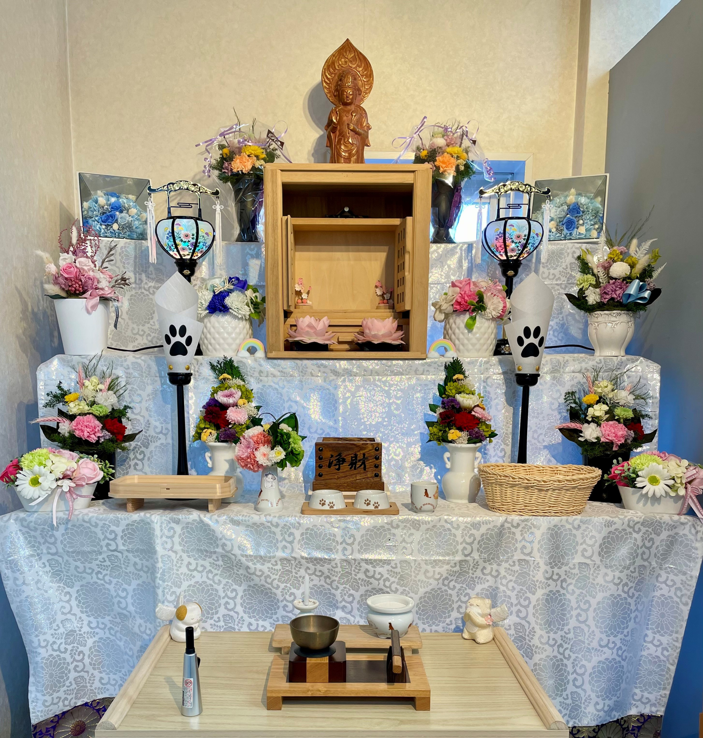 立会いプランの場合、祭壇でお別れ可能です。