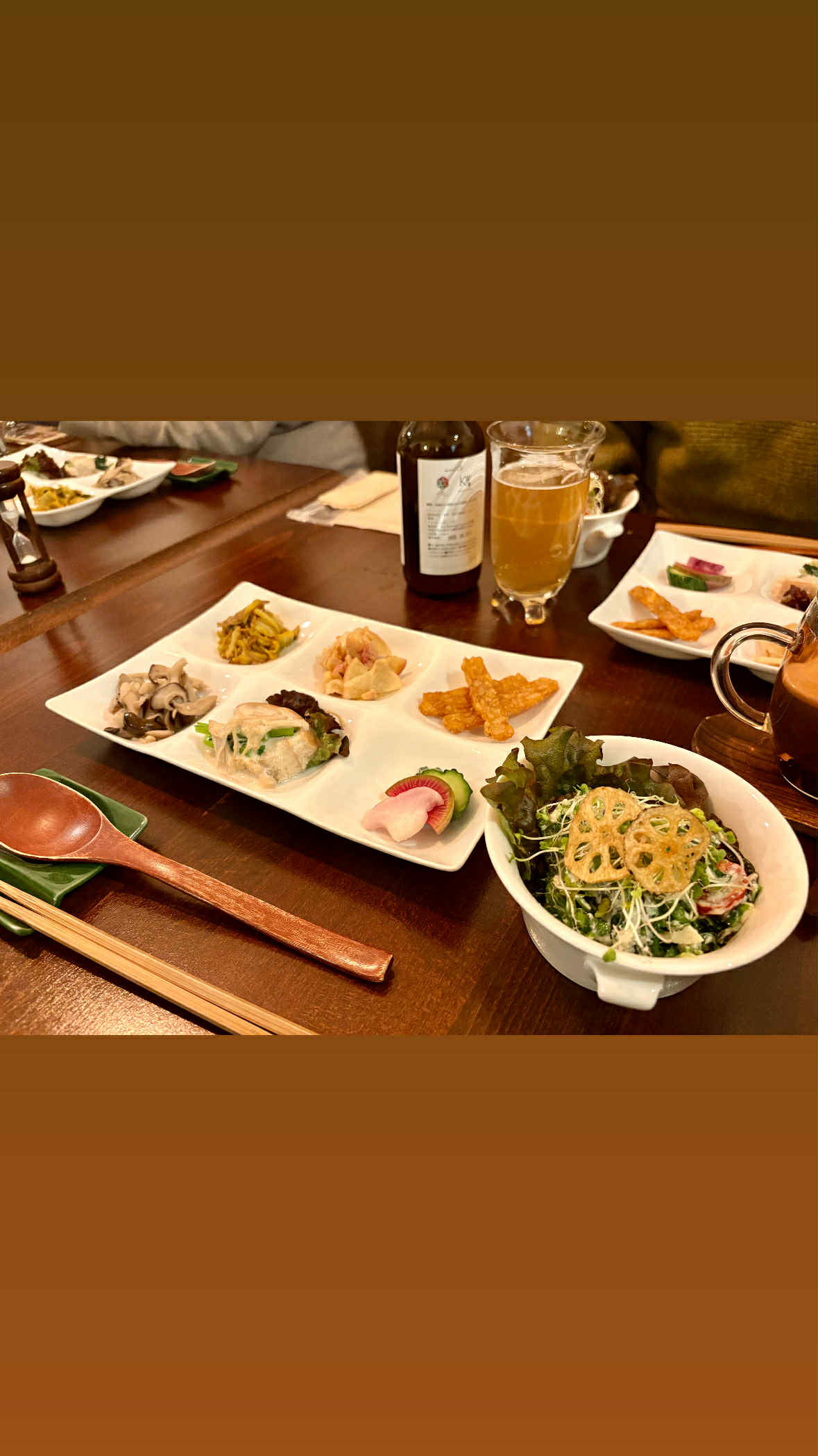 クリスマスや忘年会に4名様より貸切ディナーも可能です