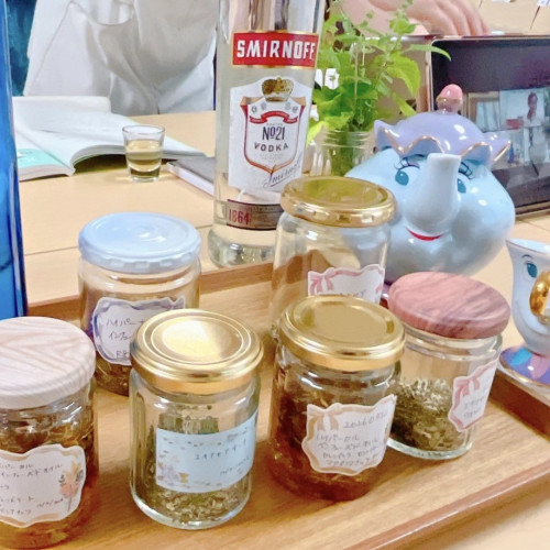 【実習レポ】チンキ・インフューズドオイル作り｜ハーバルセラピストコース（福岡・オンライン対応