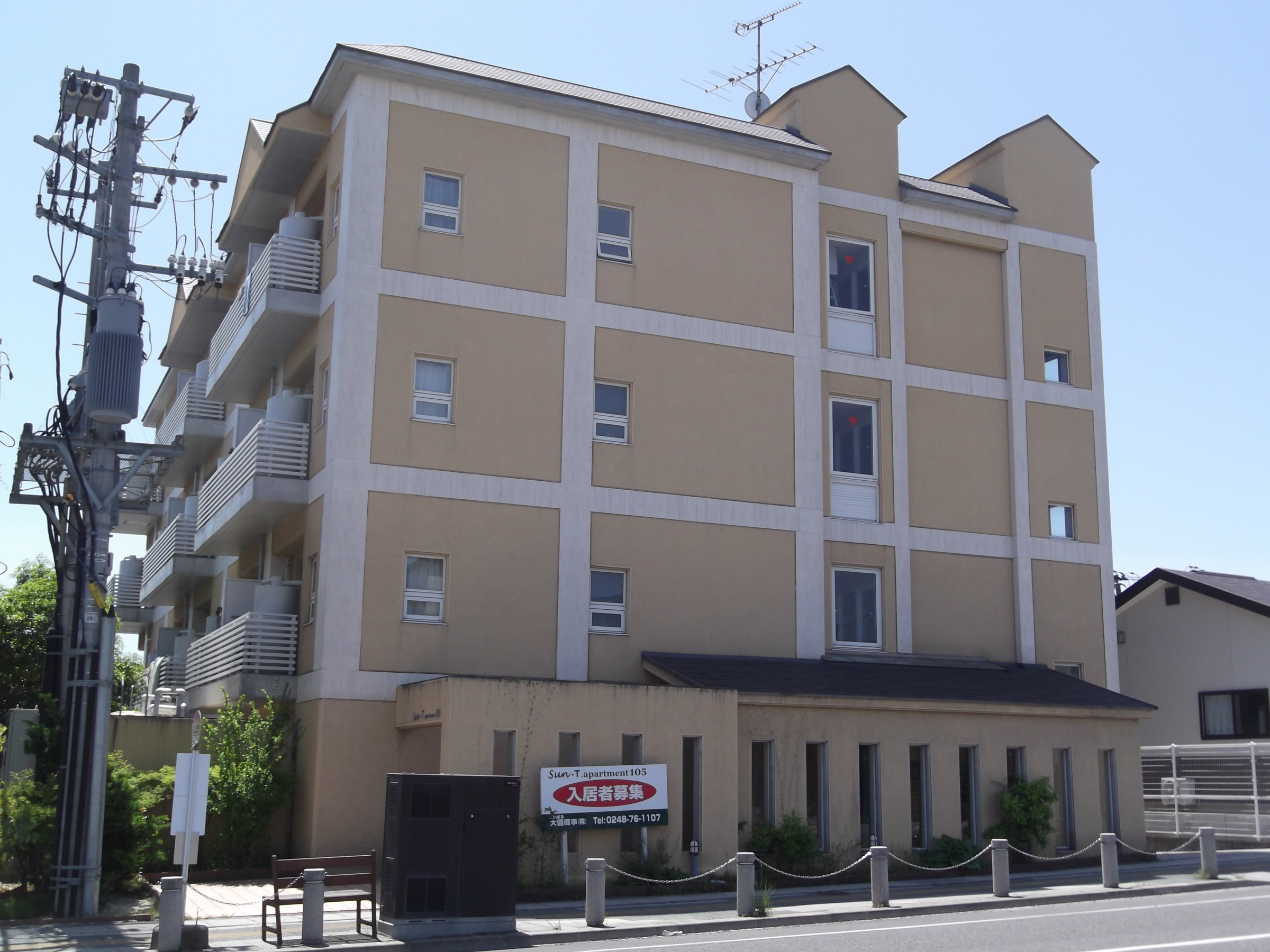 居住マンション外観