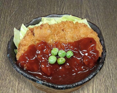 デミカツ丼