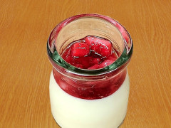 プレミアムプリンいちご