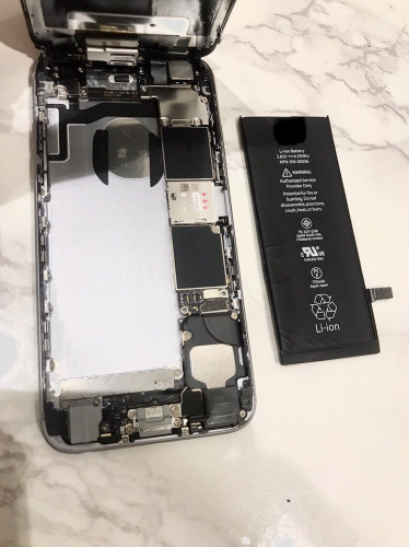 iPhone６Sバッテリー交換３.jpg