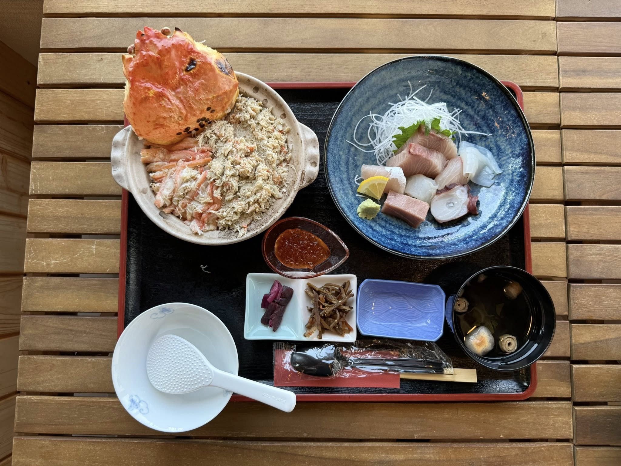 越前産ベニズワイガニ　焼き蟹ひつまぶし御膳