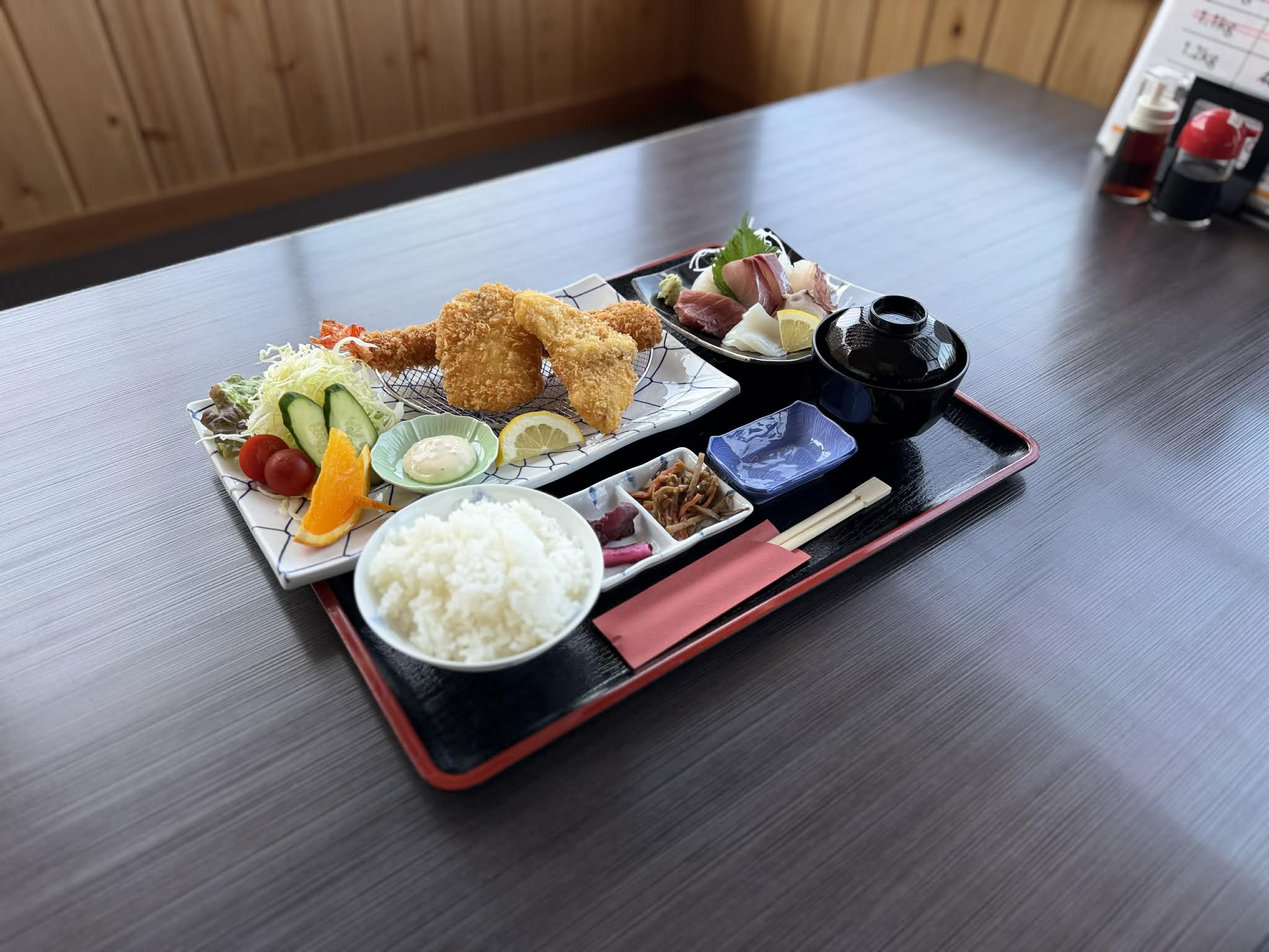ミックスフライ御膳【刺身付】（ご予約者様限定メニュー）