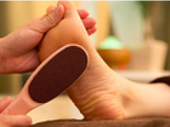 足の裏角質とり プライベートサロンrea 北九州市八幡西区マッサージ 八幡西区フェイシャル 八幡西区まつ毛パーマ リラクゼーション ケラチントリートメント