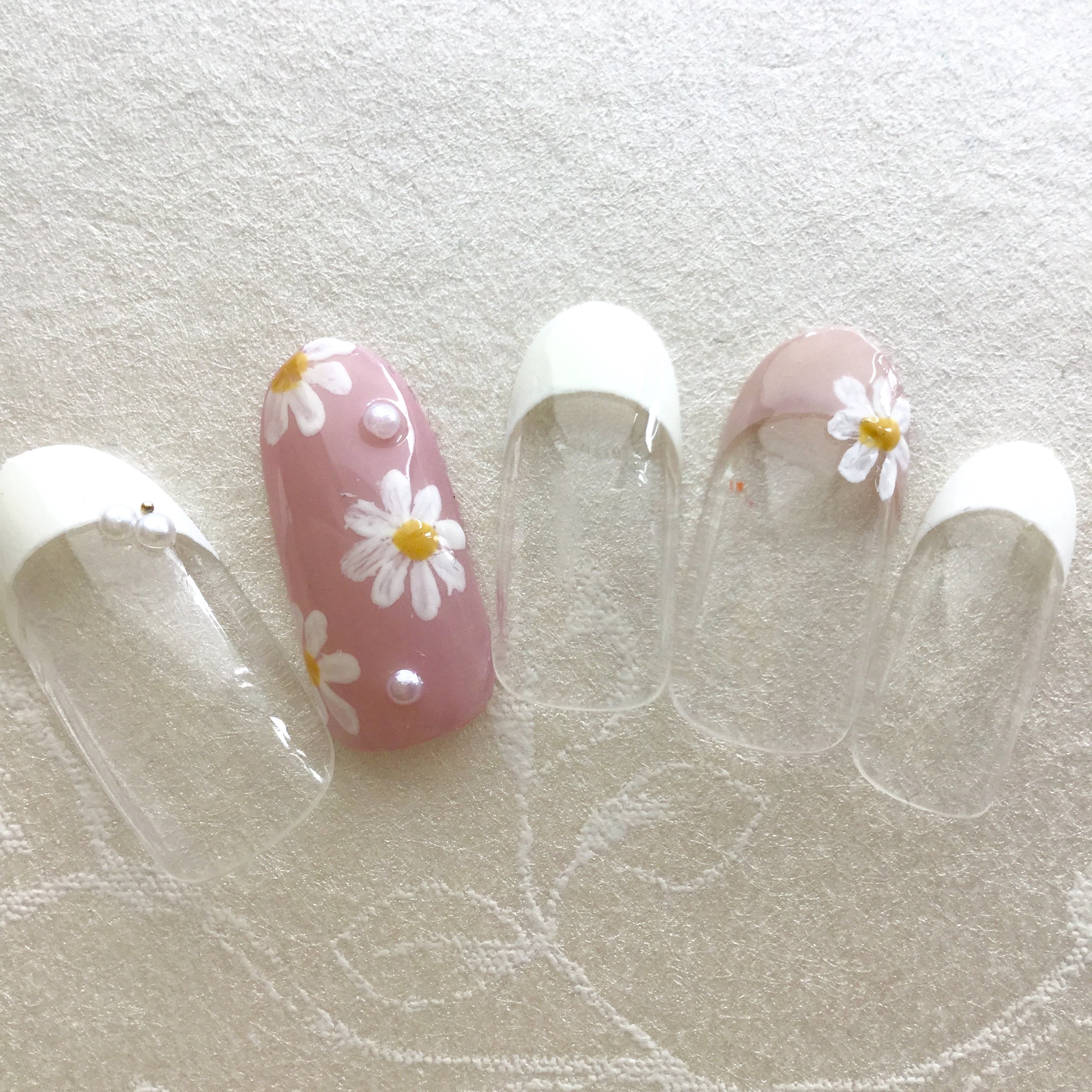 花135