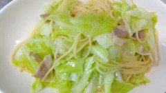 無塩せきベーコンとキャベツのアーリオオーリオ