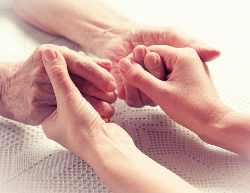 家族にしてあげられる 香りとタッチのケア