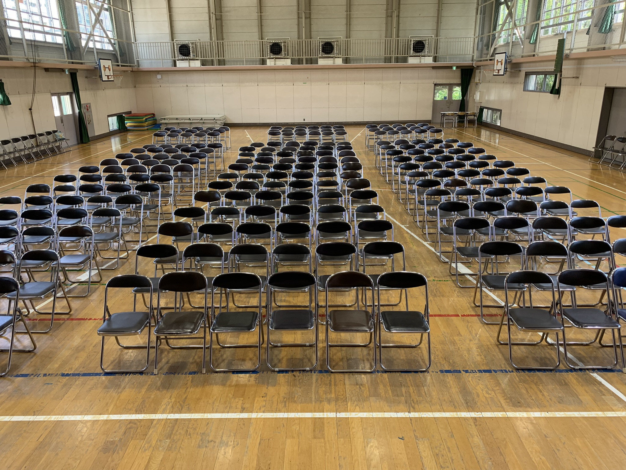 【東京】江東区某小学校子ども会でサイエンスマジックショー〈写真〉