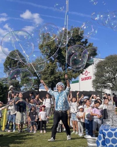 屋外しゃぼん玉ショー