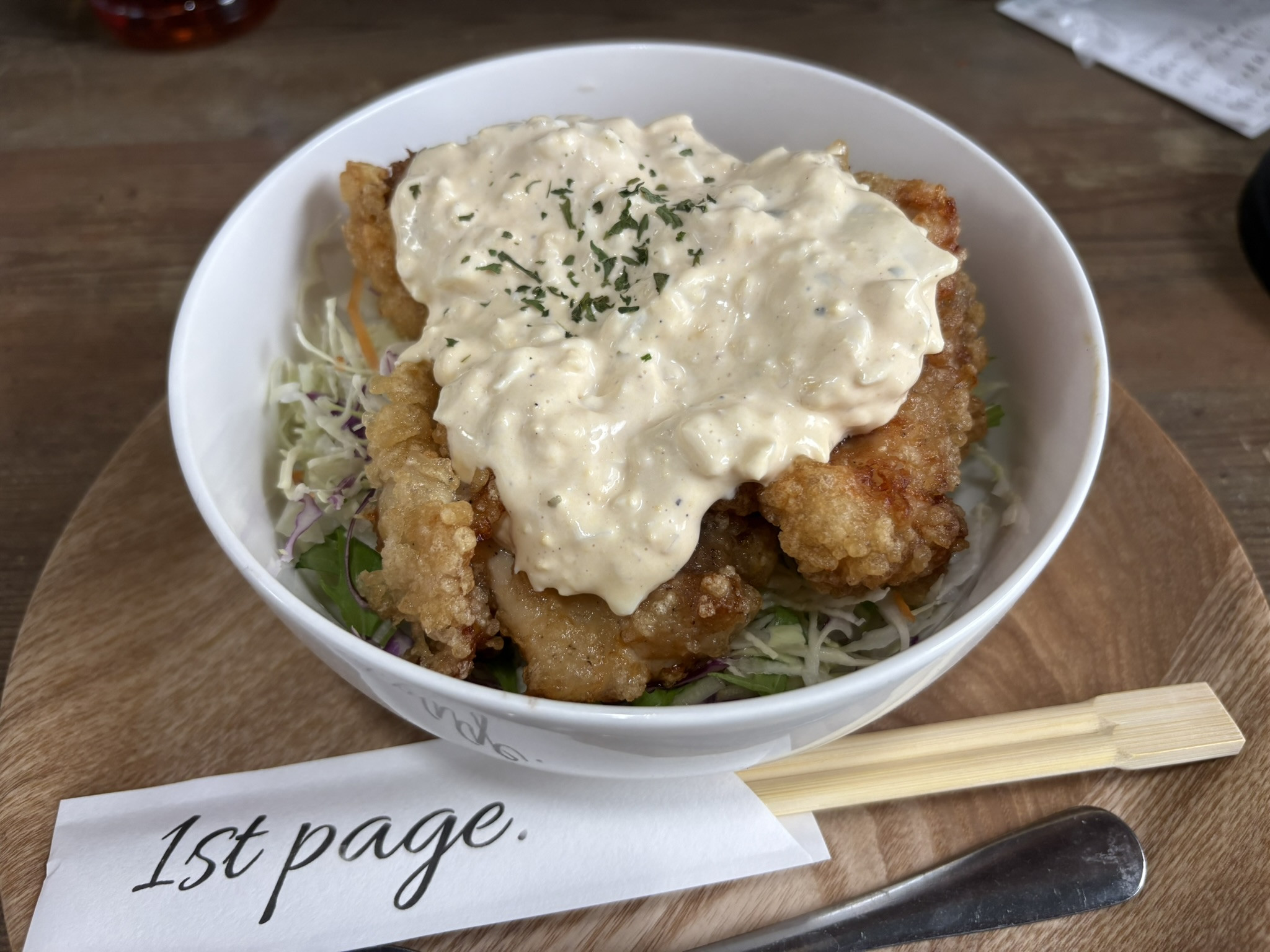 【宮崎】都城市内飲食店「ファーストページ」様にてマジックパフォーマンス〈写真〉
