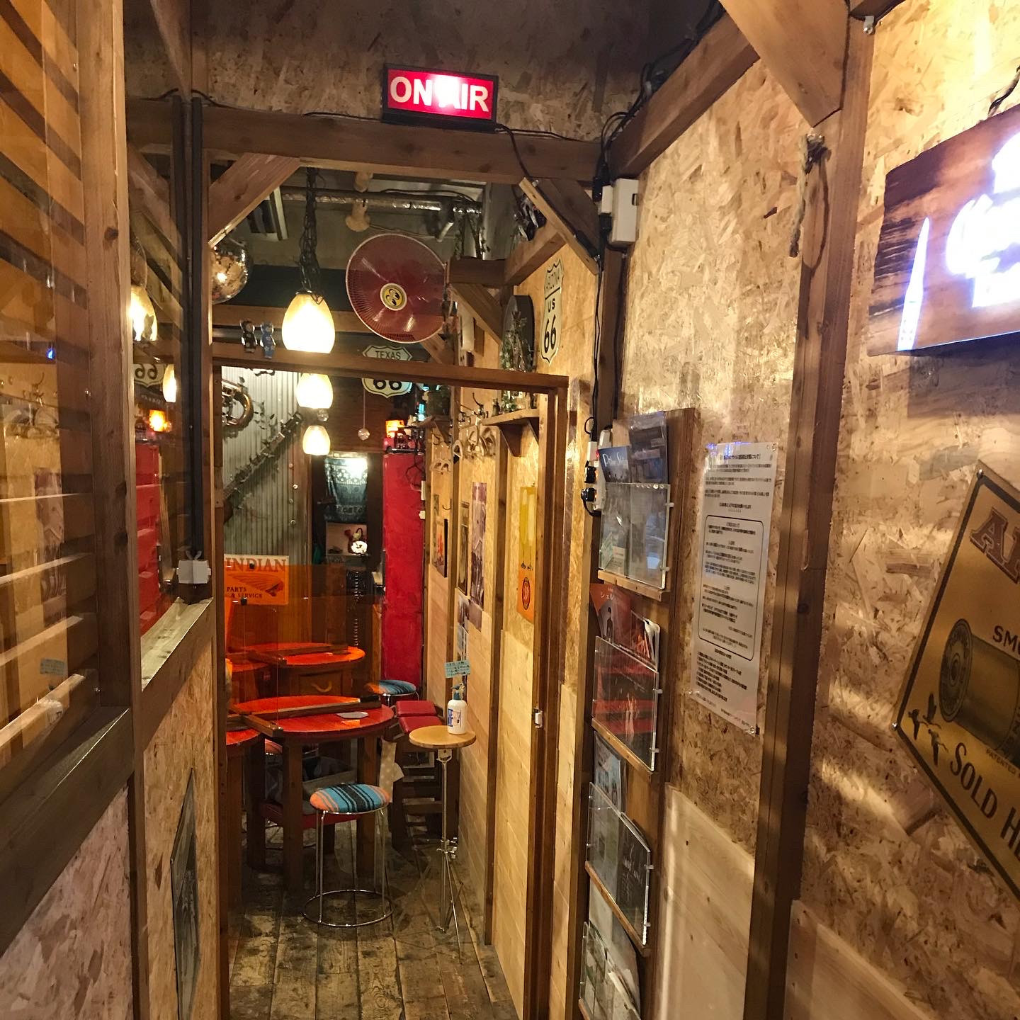♪ 店内へのエントランス ♪