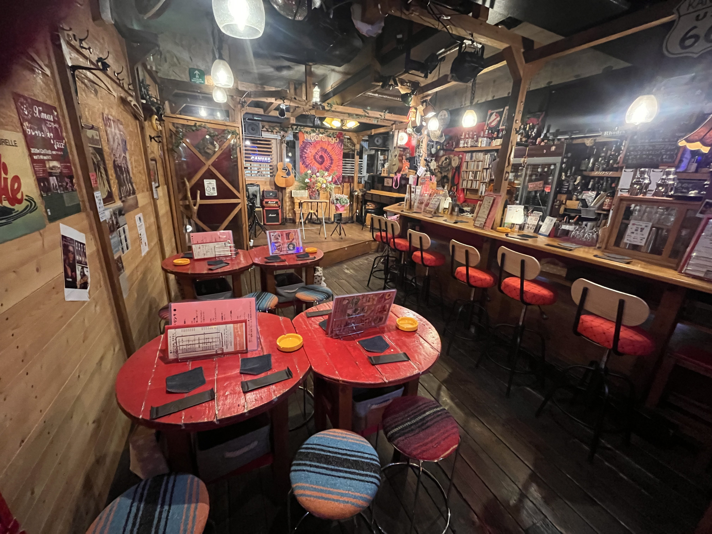 ・・・ 店内風景 ・・・