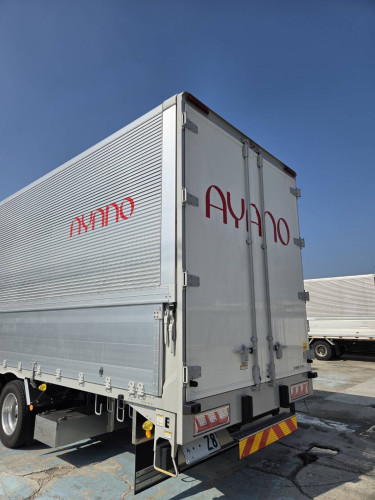 トラックステッカー