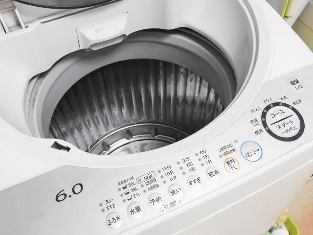 定期的なクリーニングで快適な洗濯機を