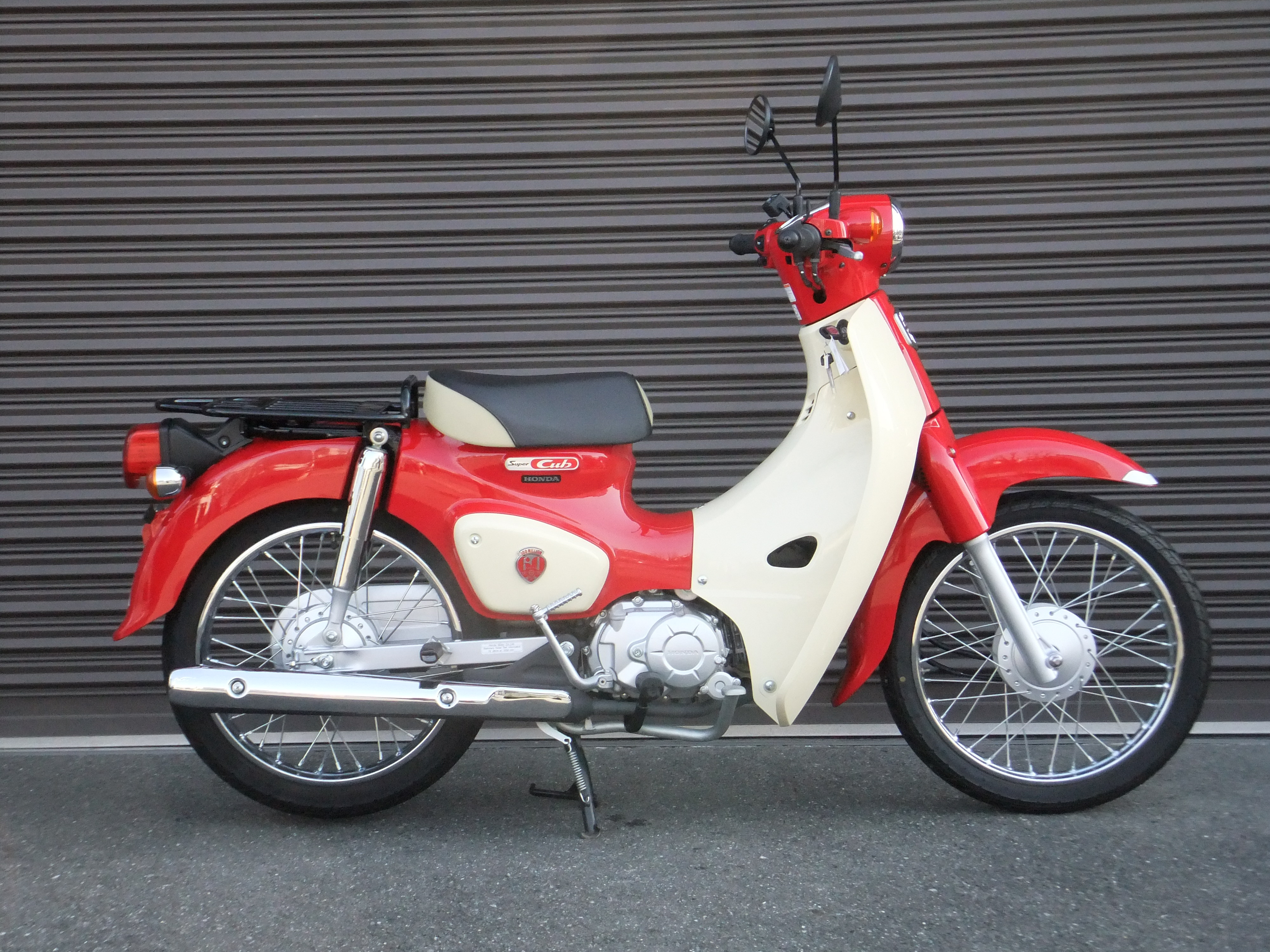 スーパーカブ110・60周年アニバーサリーが入荷しました。