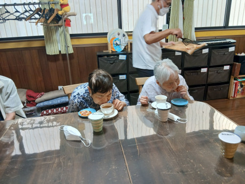 食べる人.jpg