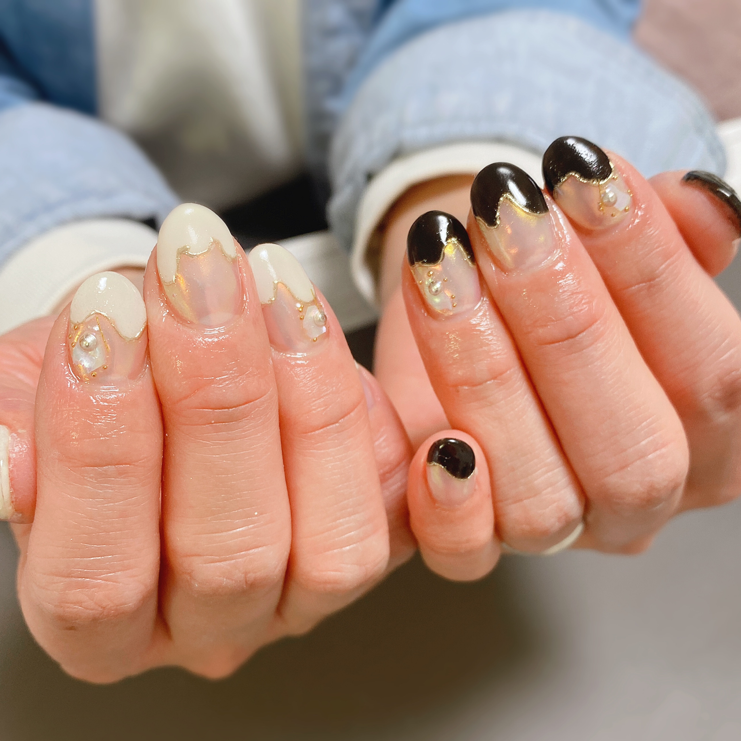 ブラック×ホワイトネイル