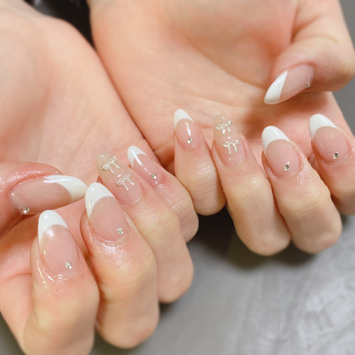 フレンチ×リボンネイル