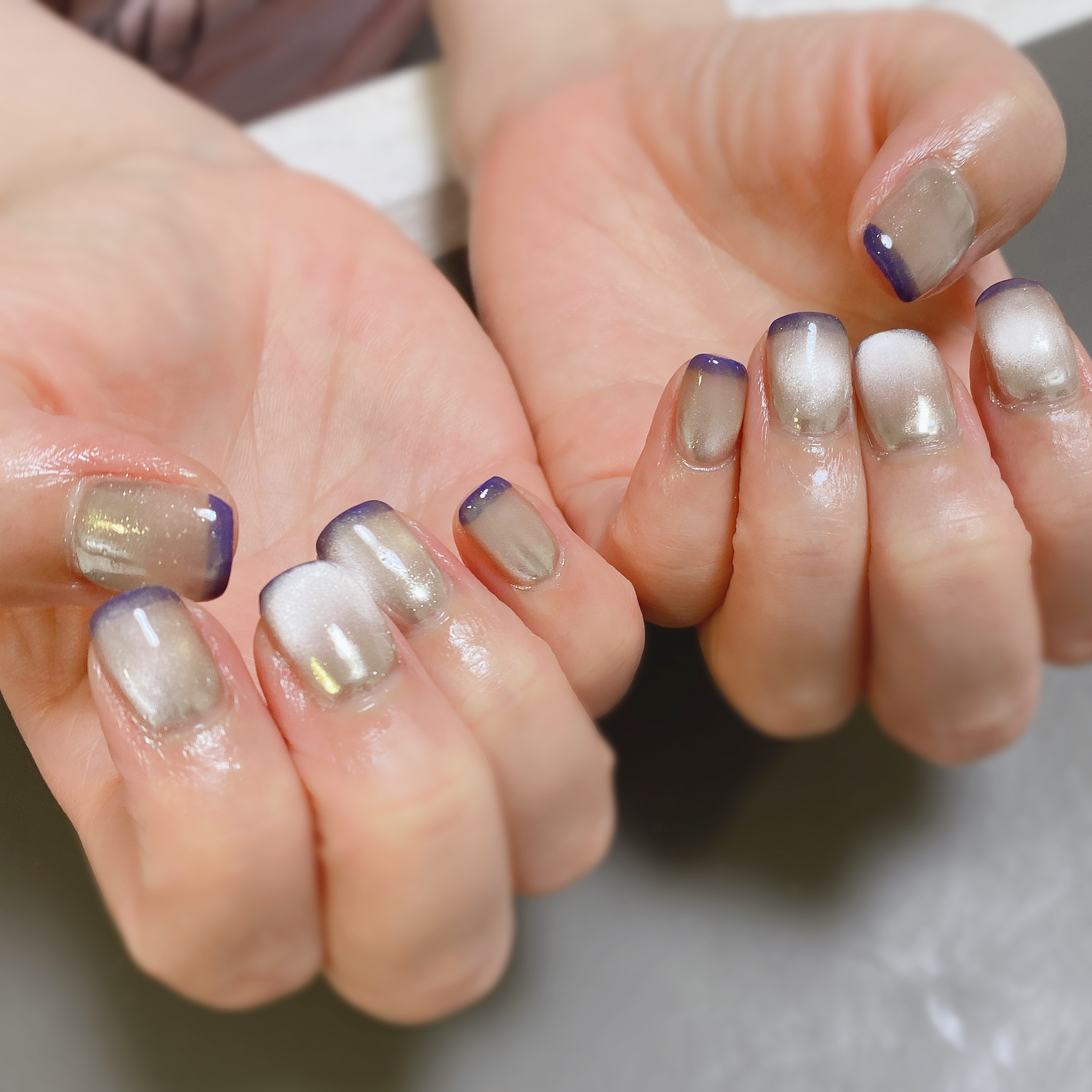 マグネット×フレンチネイル