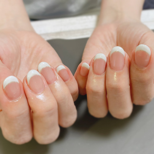 フレンチネイル