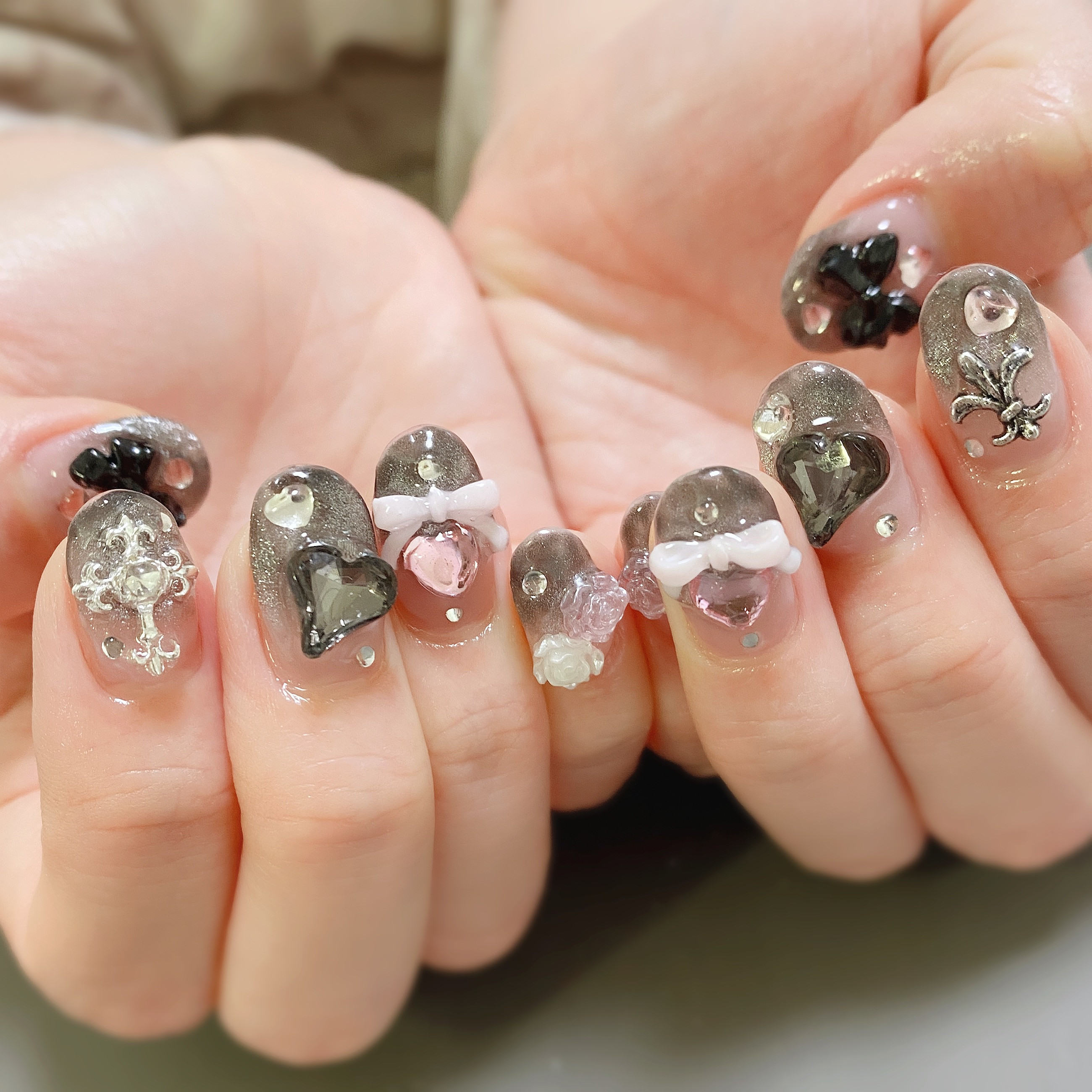 ブラック×ハートネイル