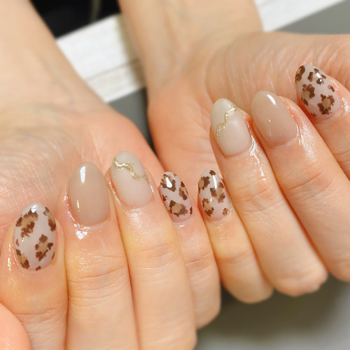 レオパードネイル